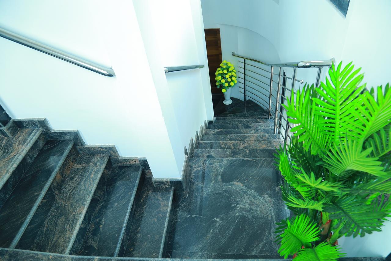 Aarya Bhavan Residency Hotell Malappuram Exteriör bild